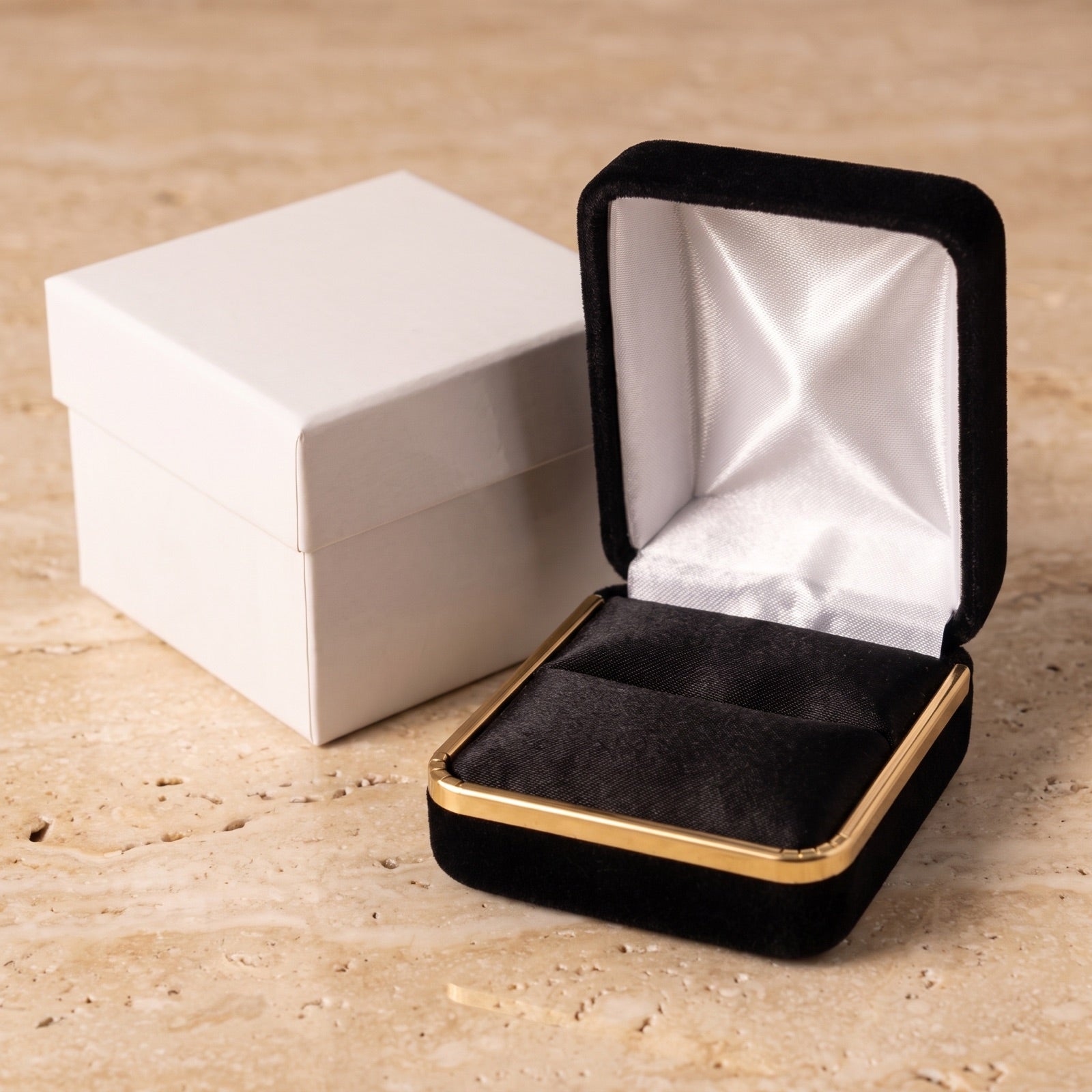 Galaxy Gold signature jewelry box and packaging