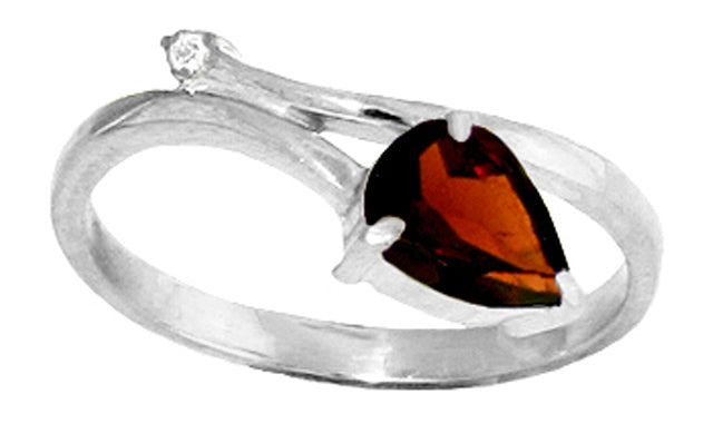 0.83 Carat 14K Solid Yellow Gold Sea Of Possibilities Garnet Diamond Ring