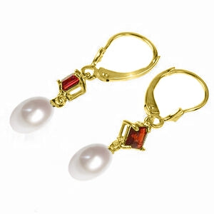 9.5 Carat 14K Solid Yellow Gold Winter Tale Garnet Pearl Earrings